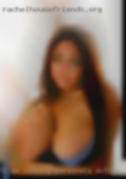 I am personals Dothan looking for a good time.